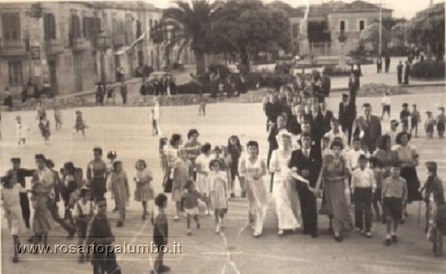 corteo matrimoniale.jpg