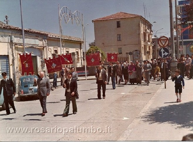 manifestazione AVIS 3.jpg